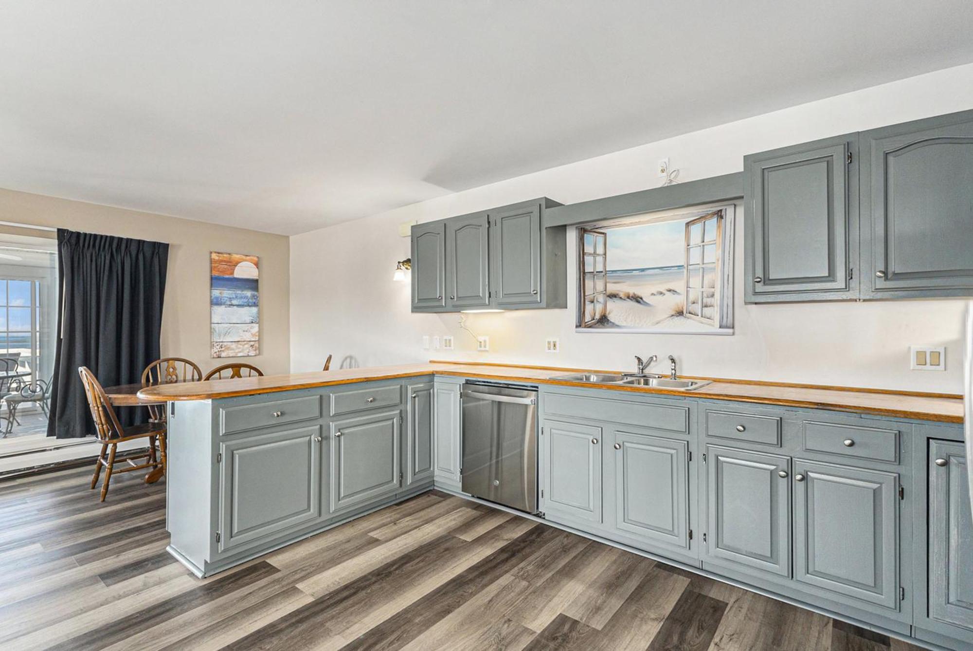 Snyders Shoreline Inn Ludington Ngoại thất bức ảnh
